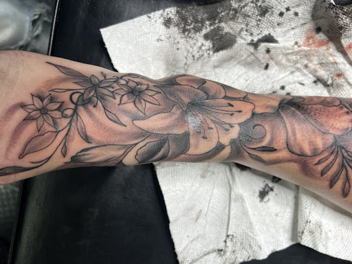 Explore grunge tattoos ideas, creative tattoo ideas in Little Rock, available at Arkansas School of Tattoos and Piercings