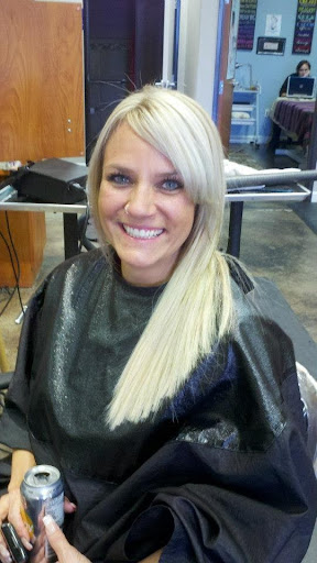 Hair Salon «Chateau Cheveux Hair Salons», reviews and photos, 1275 E Baseline Rd #112, Gilbert, AZ 85233, USA