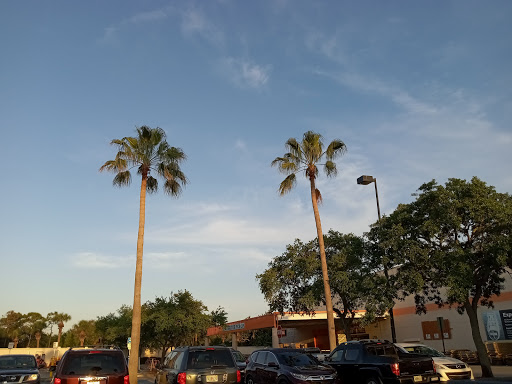 Home Improvement Store «The Home Depot», reviews and photos, 1701 W Oakland Park Blvd, Oakland Park, FL 33311, USA