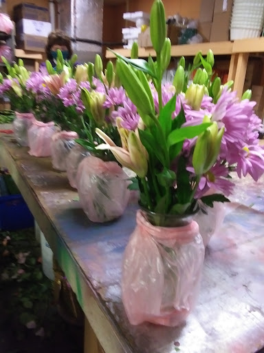 Florist «Rich Mar Florist», reviews and photos, 749 Mill St, Allentown, PA 18103, USA