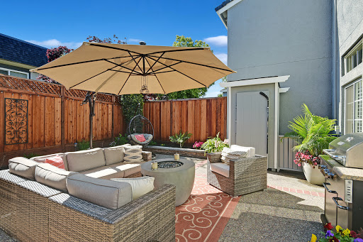 Gina Piper I Elation Real Estate image