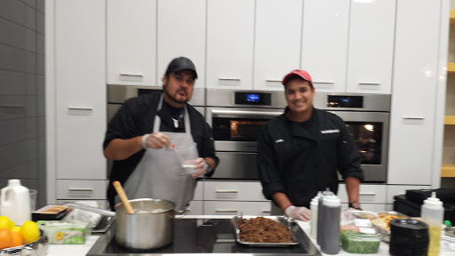 Appliance Store «Factory Builder Stores», reviews and photos, 512 E Dallas Rd #500, Grapevine, TX 76051, USA