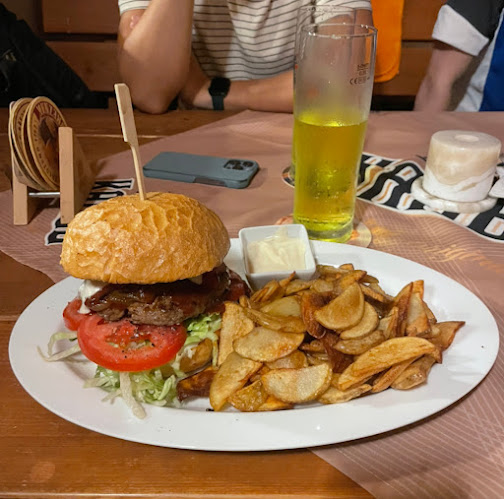 Burger bar Kominíček - Brno