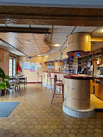 Atmosphère du Restaurant de type buffet Le Kériel à Plouédern - n°2