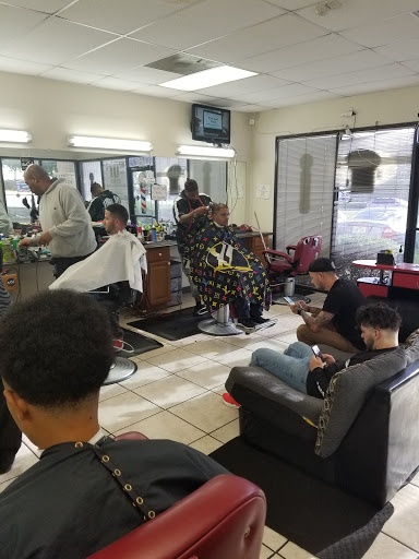 Barber Shop «Royal Kutz Barber Shop», reviews and photos, 1244 N Belt Line Rd, Irving, TX 75061, USA