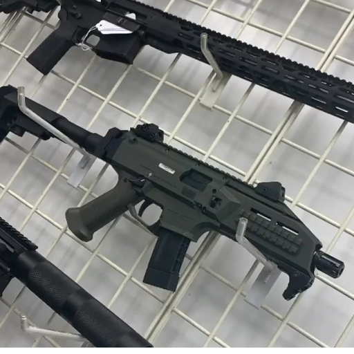 Gun Shop «South Dade Jewelry & Gun Exchange», reviews and photos, 20848 S Dixie Hwy, Miami, FL 33189, USA