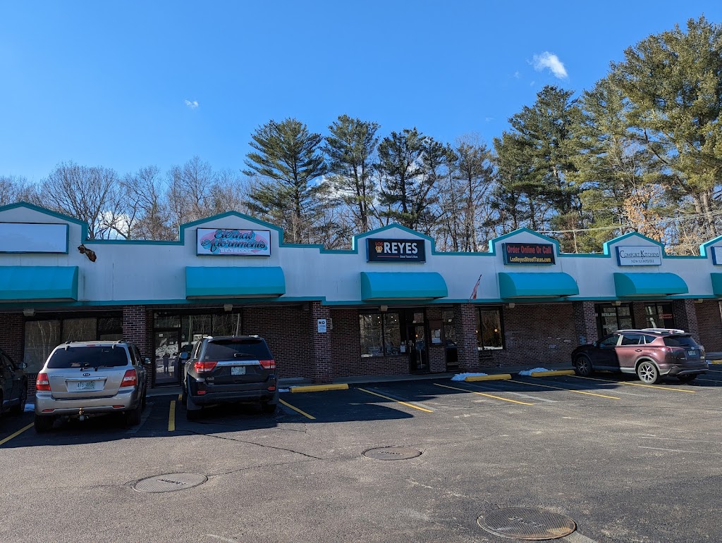 Los Reyes Street Tacos & More 03038