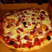 Plats et boissons du Pizzas à emporter Pizza Cozi à Hartmannswiller - n°2