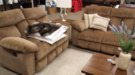 Furniture Store «Ashley HomeStore», reviews and photos, 200 Broadview Village Square, Broadview, IL 60155, USA