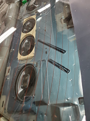 Car Stereo Store «M & K Electronics Inc», reviews and photos, 2848 N Cicero Ave, Chicago, IL 60641, USA