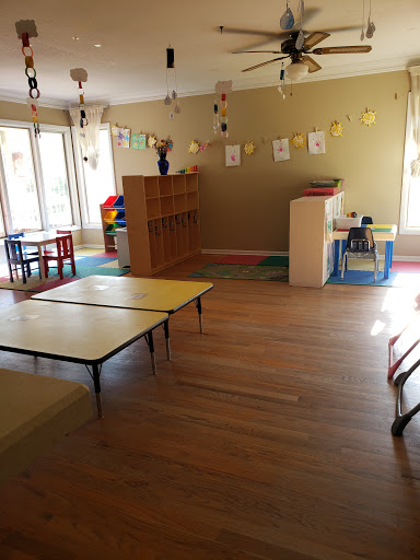 Day Care Center «Dragon Tots In-Home Daycare», reviews and photos, 2316 Woodland Ave, West Des Moines, IA 50266, USA