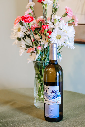 Winery «Glaciers Edge Winery», reviews and photos, 1636 SE 85th St, Wakarusa, KS 66546, USA