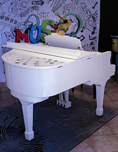 START MUSIC 63 180 Av. de la Libération, 63000 Clermont-Ferrand, France