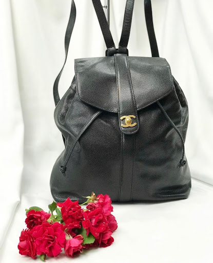 Used Clothing Store «Clothes Mentor Arlington Heights», reviews and photos, 862 W Dundee Rd, Arlington Heights, IL 60004, USA