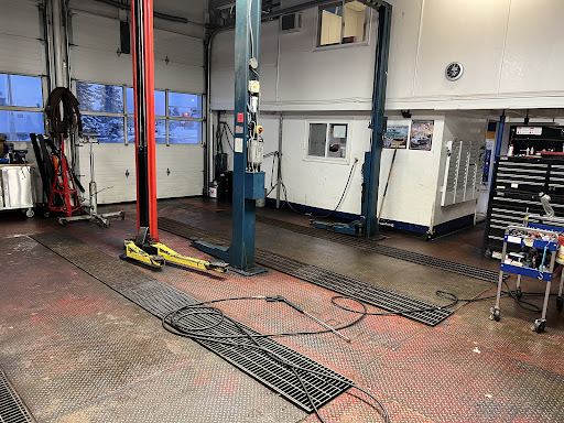 JudgeMotive Automotive Services & Sales Ltd., 7012 82 Ave NW, Edmonton, AB T6B 0E7, Canada, 