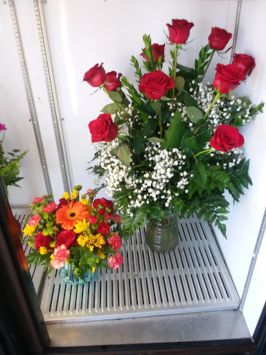 Florist «Send Your Love Flowers & Balloons», reviews and photos, 1417 SW Military Dr, San Antonio, TX 78221, USA