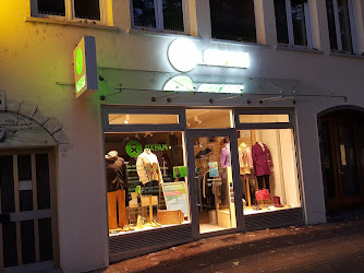 Oxfam Fashionshop Ulm