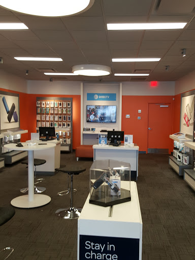 Cell Phone Store «AT&T Authorized Retailer», reviews and photos, 4416 E Royalton Rd c, Brecksville, OH 44141, USA