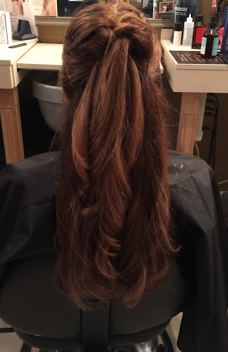 Hair Salon «Lockerbie Locks Downtown Hair Salon», reviews and photos, 723 E New York St, Indianapolis, IN 46203, USA