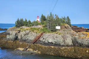 Lookout for Head Harbour Lightstation image