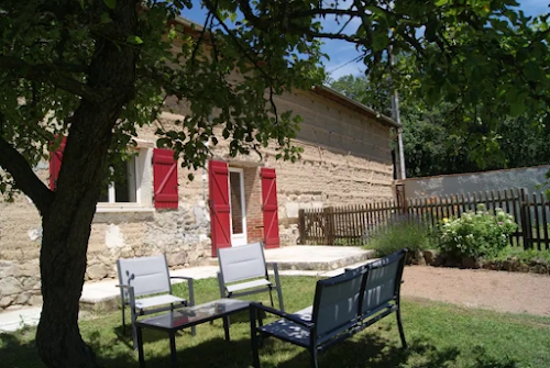 Gîte de Magneux - AMIONS à Vézelin-sur-Loire