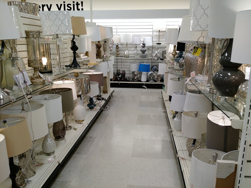 Department Store «T.J. Maxx & HomeGoods», reviews and photos, 2356 Virginia Beach Blvd, Virginia Beach, VA 23454, USA