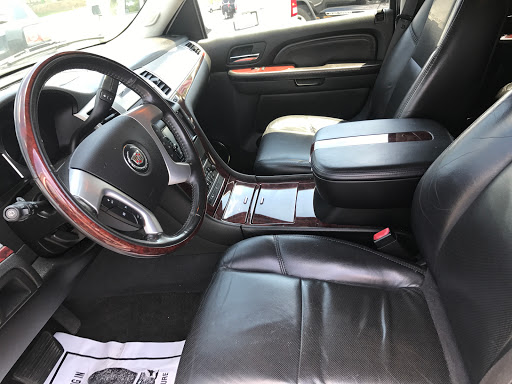 Used Car Dealer «M53 Auto Sales», reviews and photos, 2246 E Twelve Mile Rd, Warren, MI 48092, USA