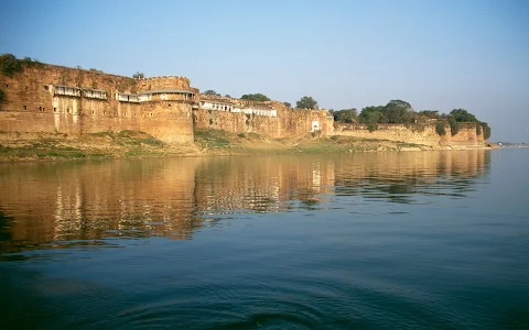 Akbar Fort, Allahabad image