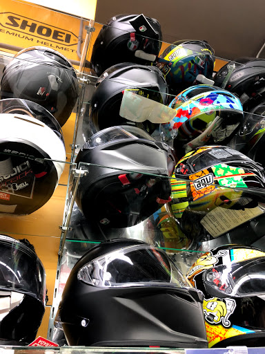 Motorcycle Parts Store «Cycle Gear», reviews and photos, 2052 Lincoln Hwy, Edison, NJ 08817, USA