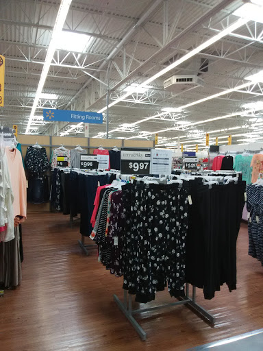 Supermarket «Walmart», reviews and photos, 2630 SE California Ave, Topeka, KS 66605, USA