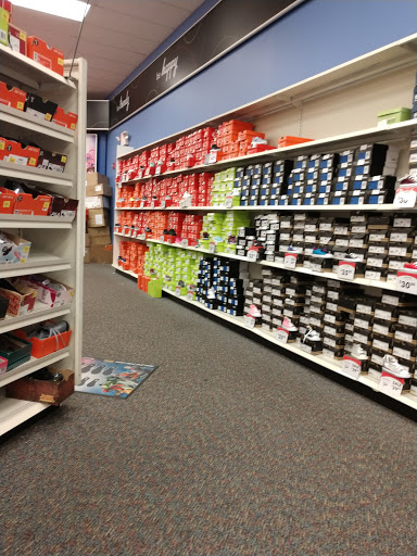 Shoe Store «Shoe Carnival», reviews and photos, 4615 Lafayette Rd, Indianapolis, IN 46254, USA