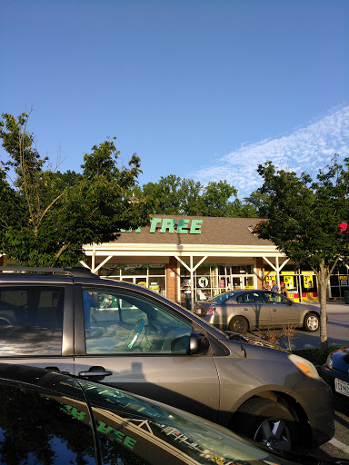 Dollar Store «Dollar Tree», reviews and photos, 12029 Georgia Ave, Wheaton, MD 20902, USA