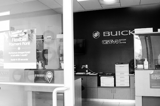 GMC Dealer «Rizza Cadillac Buick GMC», reviews and photos, 8425 159th St, Tinley Park, IL 60487, USA