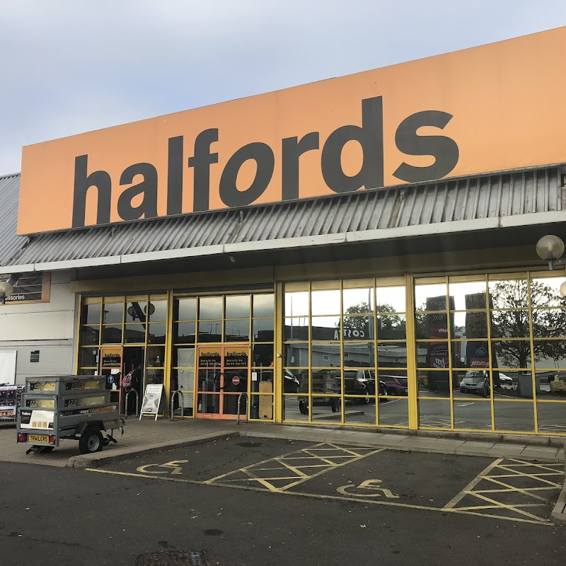 Halfords - Crawley