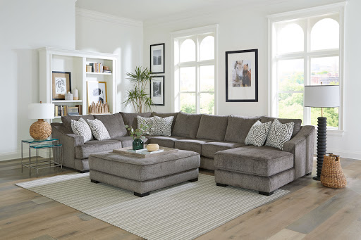 Furniture Store «JR Furniture Tigard», reviews and photos, 14255 SW Pacific Hwy, Tigard, OR 97224, USA