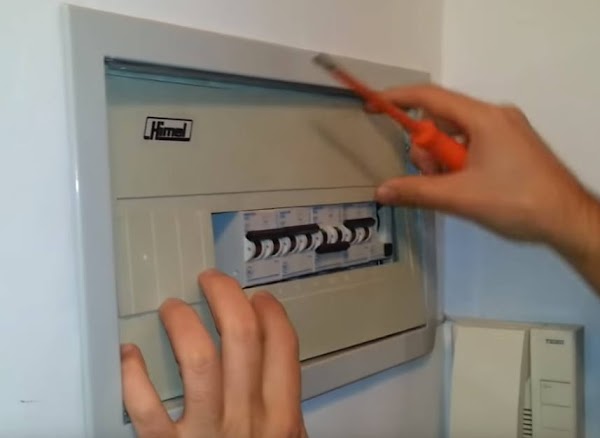 Electricistas La Nova Esquerra de lEixample