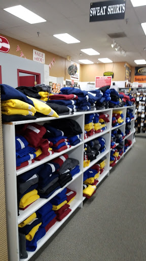 Clothing Store «G&L Clothing», reviews and photos, 1801 Ingersoll Ave, Des Moines, IA 50309, USA