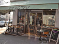 Photos du propriétaire du Restaurant Le Pain Quotidien Lepic à Paris - n°3