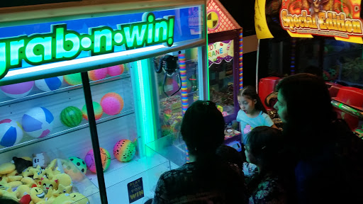 Bowling Alley «Bowlero Wallington», reviews and photos, 299 Paterson Ave, Wallington, NJ 07057, USA