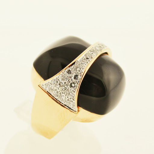 Diamond Dealer «Diamond and Jewelry Gallery Studio City», reviews and photos, 12456 Ventura Blvd, Studio City, CA 91604, USA
