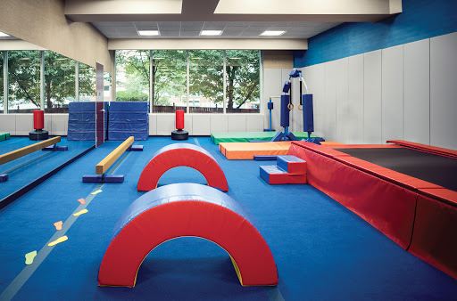 Gym «Life Time Athletic», reviews and photos, 750 Zeckendorf Blvd, Garden City, NY 11530, USA