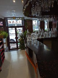 Atmosphère du Restaurant asiatique ROYAL SUSHI à Courbevoie - n°6