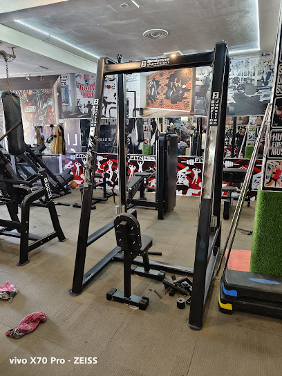 Hardcore fitness gym