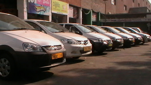 Hari Travels-Car Hire in Amritsar Dzire-Innova Crysta Etios