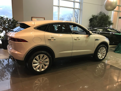 Car Dealer «Jaguar Orland Park», reviews and photos, 8031 W 159th St, Tinley Park, IL 60477, USA