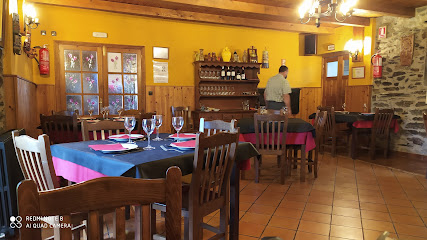 Restaurante Cumbres de Omaña - C. la Carretera, 20, 24136 Senra de Omaña, León, Spain