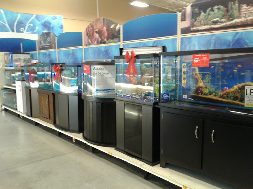 Pet Supply Store «PetSmart», reviews and photos, 3610 Rosecrans St, San Diego, CA 92110, USA