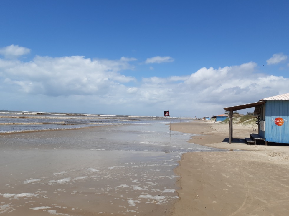 Foto de Praia Mariluz Norte - recomendado para viajantes em família com crianças