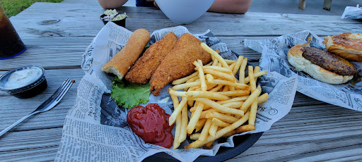 Restaurant «Beach Bums Bar & Eatery», reviews and photos, 35776 Co Hwy 72, Battle Lake, MN 56515, USA