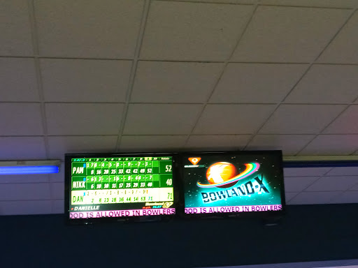 Bowling Alley «Burr Oak Bowl», reviews and photos, 3030 Burr Oak Ave, Blue Island, IL 60406, USA